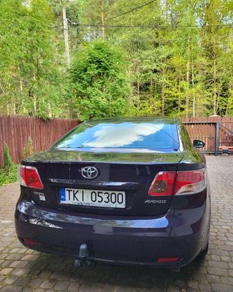 Toyota Avensis cena 29000 przebieg: 199280, rok produkcji 2009 z Kielce małe 529